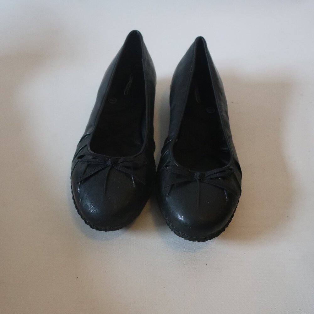 NWD Womens Comfort View Flex Black Slip-On Mini 1" Wedge Leather Flats 11WW *